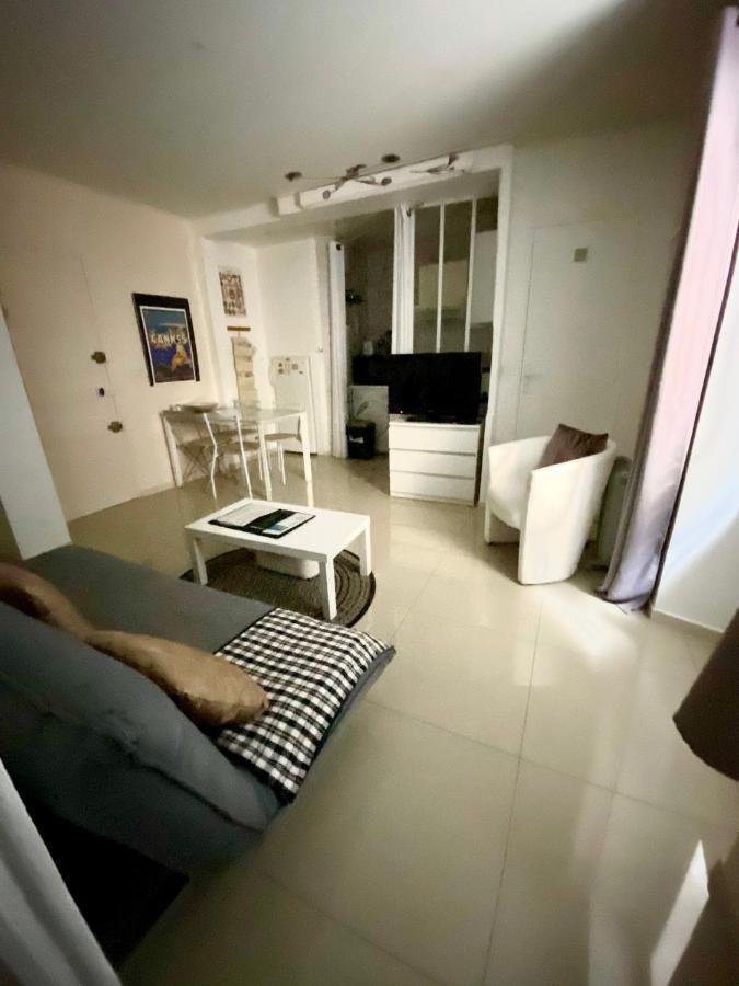 Appartement 2 Chambres - Suquet, Terrasse Et Parking Кан Екстериор снимка