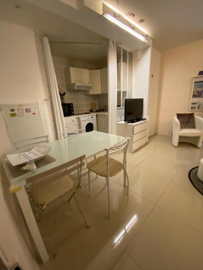 Appartement 2 Chambres - Suquet, Terrasse Et Parking Кан Екстериор снимка