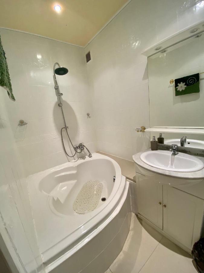 Appartement 2 Chambres - Suquet, Terrasse Et Parking Кан Екстериор снимка